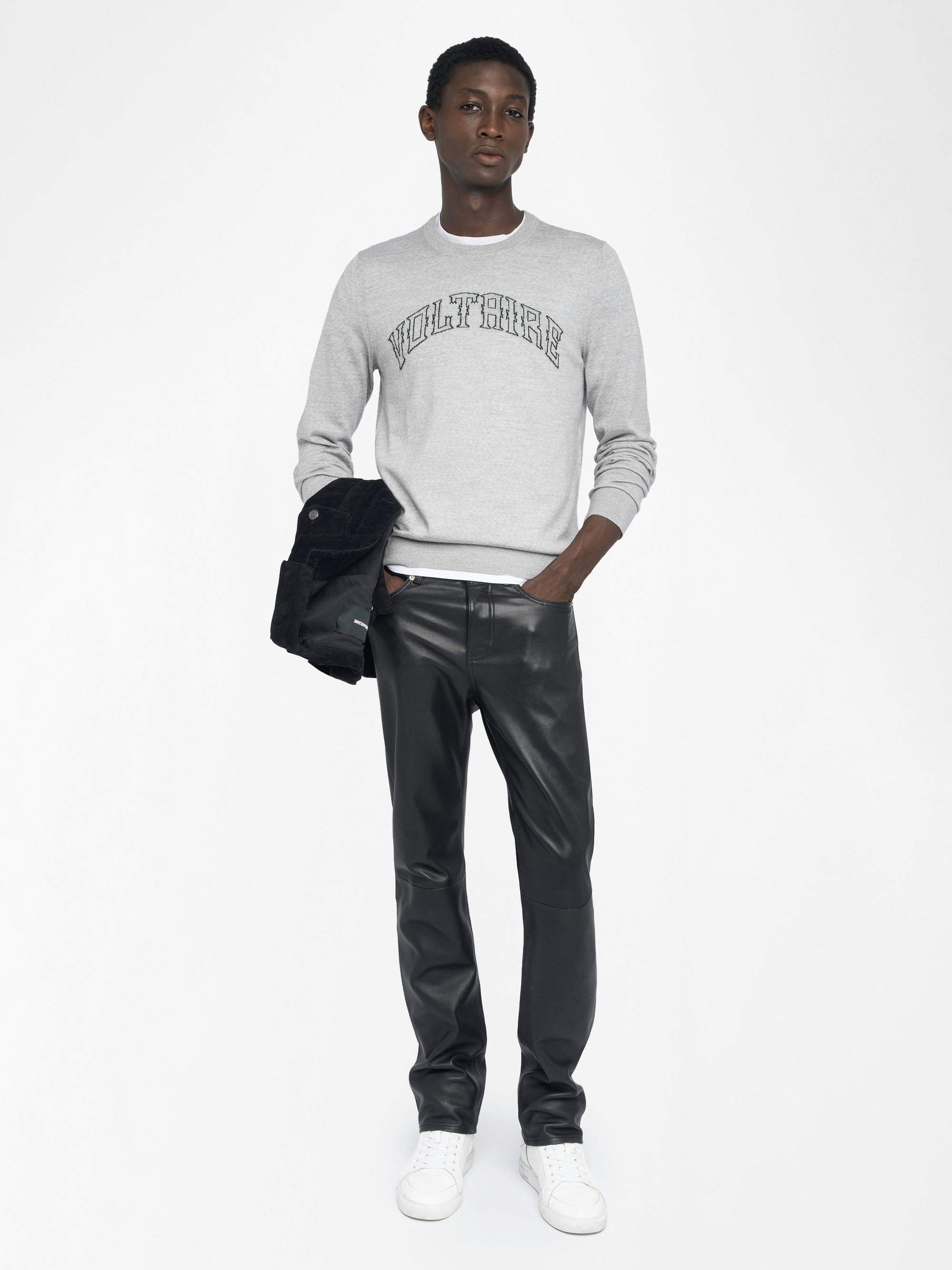 Kennedy Jumper 100% Merino Wool - Jumper with round neck and Voltaire writing on the front.